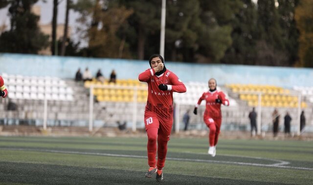 نتایج هفته یازدهم لیگ برتر فوتبال زنان؛ بازگشت پرسپولیس به جاده پیروزی و لغو جنجالی بازی در کردستان