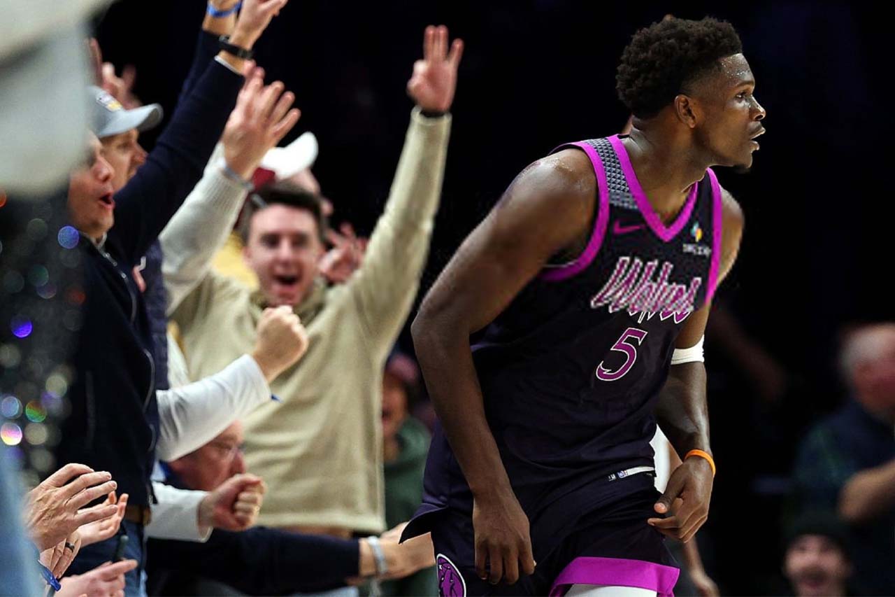 بسکتبال NBA - آنتونی ادواردز - مینه سوتا تیمبروولوز