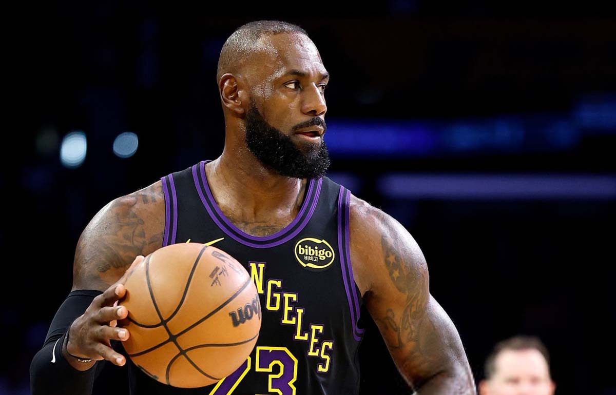 لبران جیمز - بسکتبال NBA - لس آنجلس لیکرز