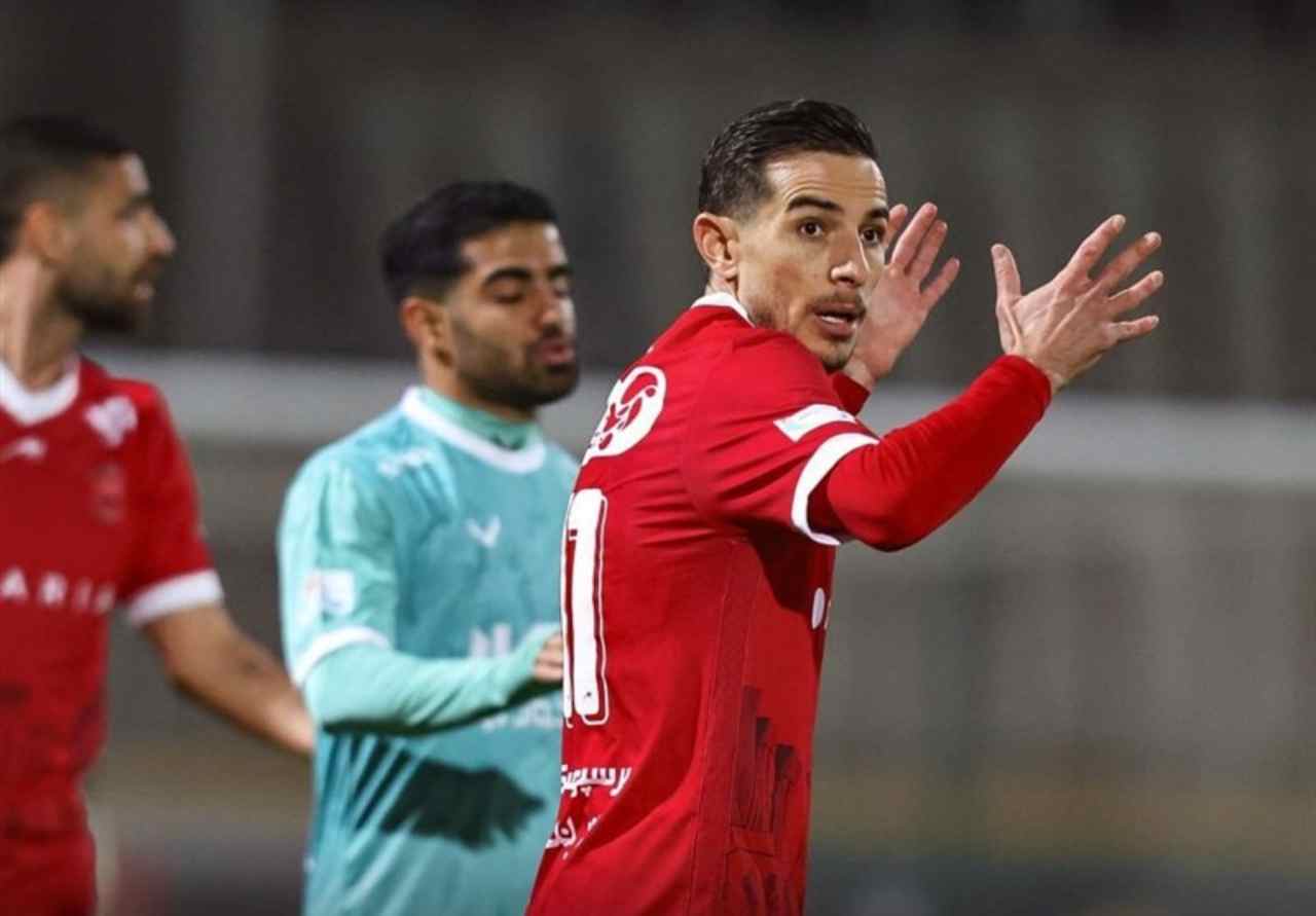 فرشاد احمدزاده- پرسپولیس