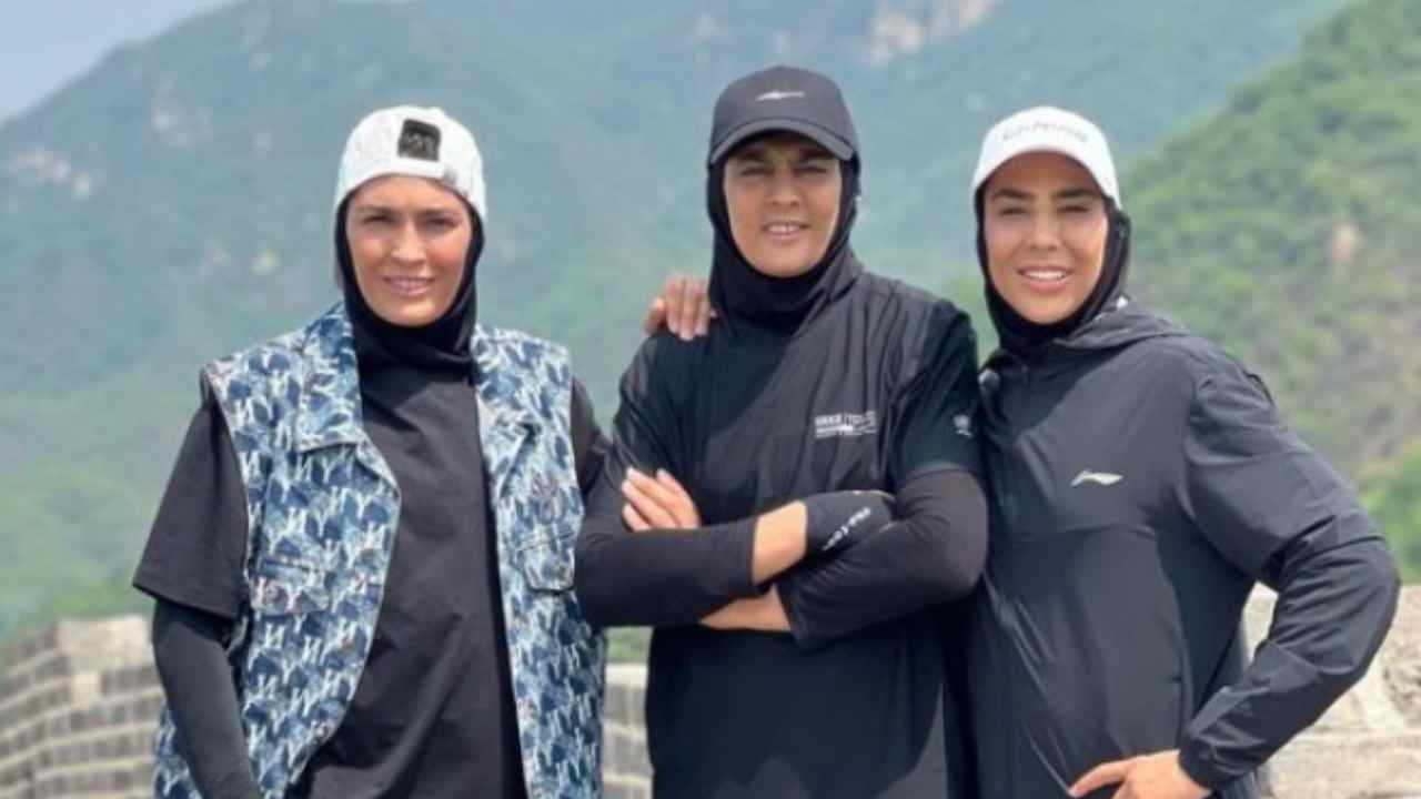 خواهران منصوریان