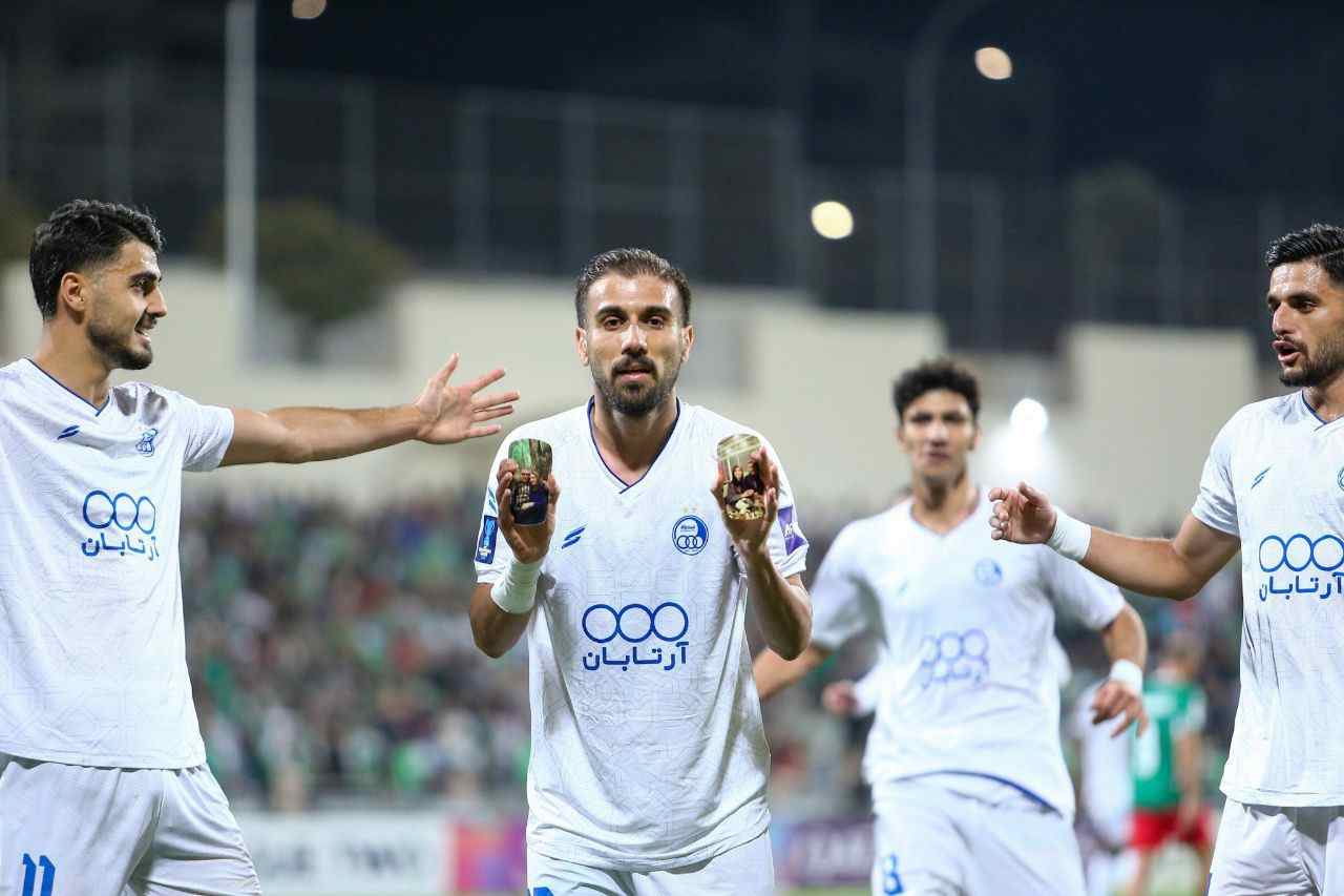 مهران احمدی- استقلال