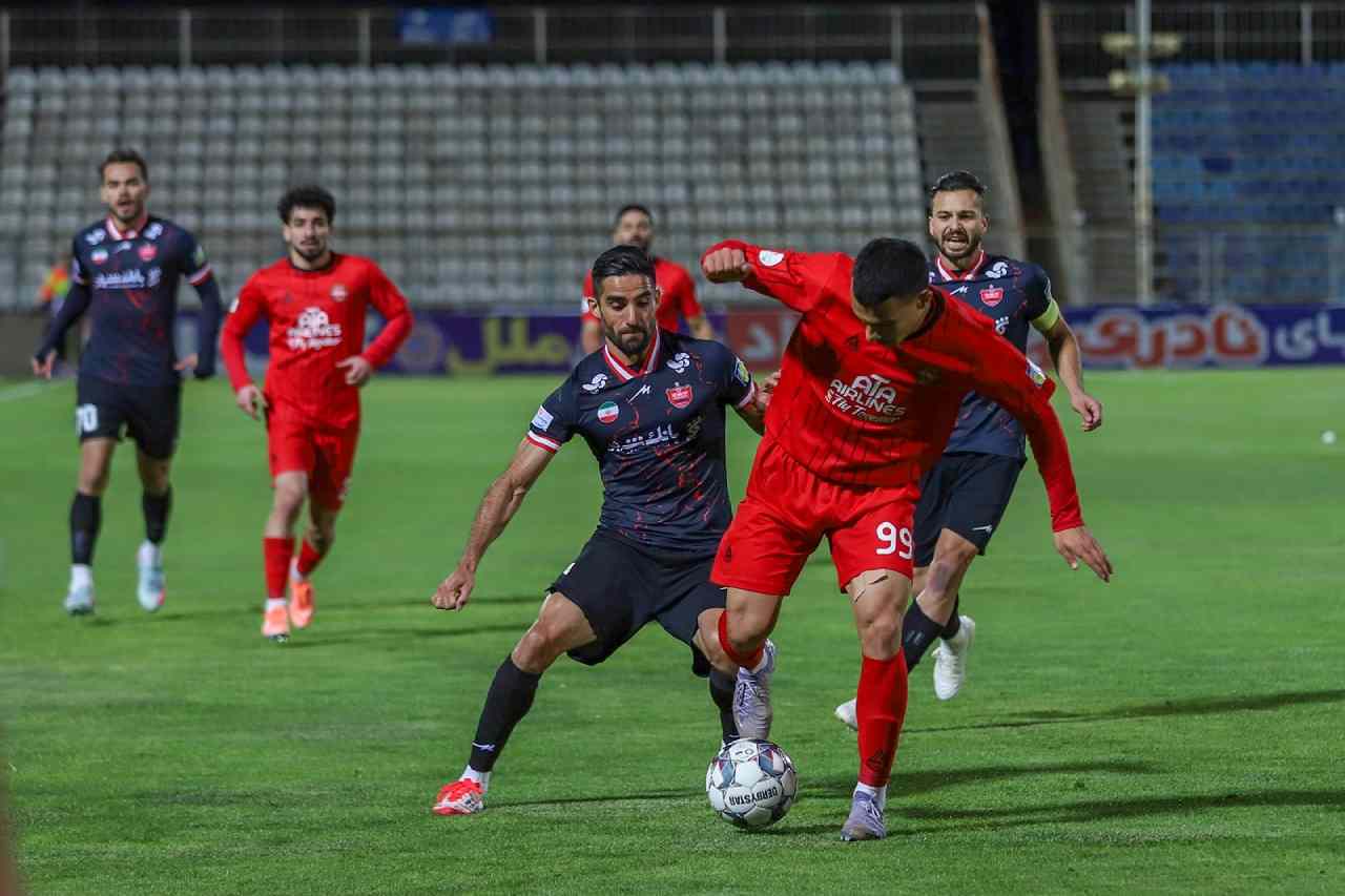 بازی تراکتور - پرسپولیس- تبریز