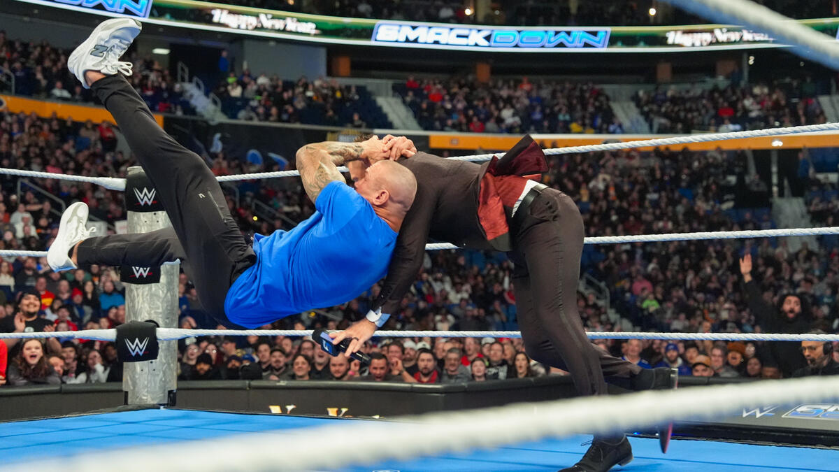 رندی اورتن، ستاره کشتی کج و WWE در برند اسمکداون