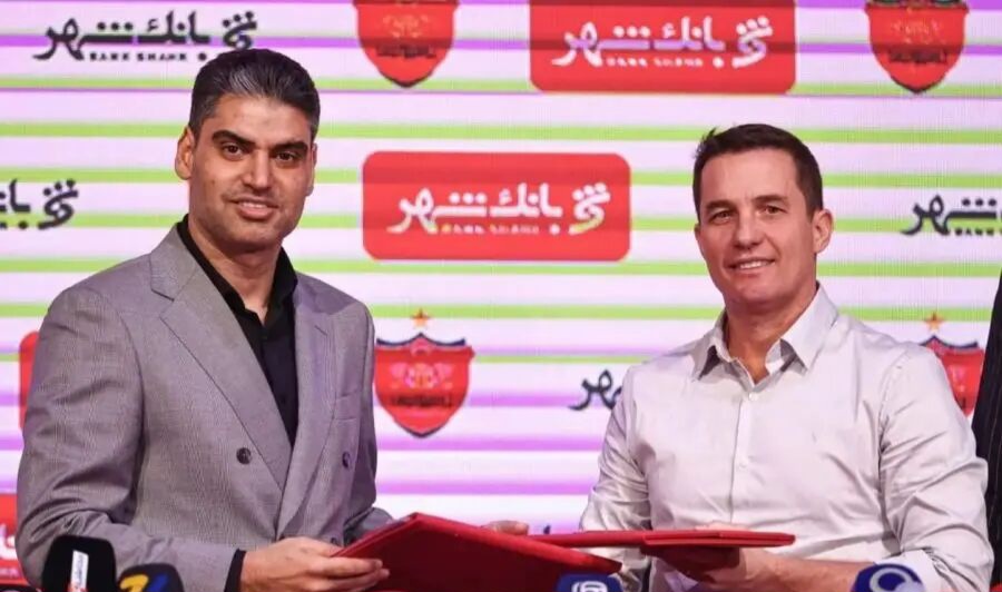 عکس از پیمان حدادی و اوسمار ویرا مدیرعامل و سرمربی پرسپولیس