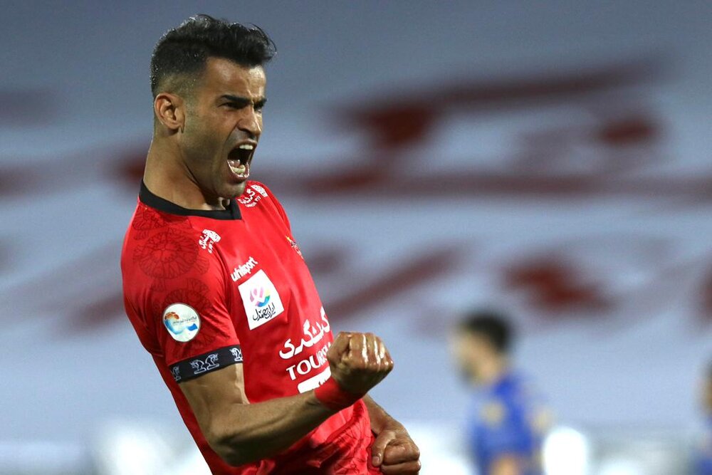عکس از عیسی آل کثیر مهاجم سابق پرسپولیس