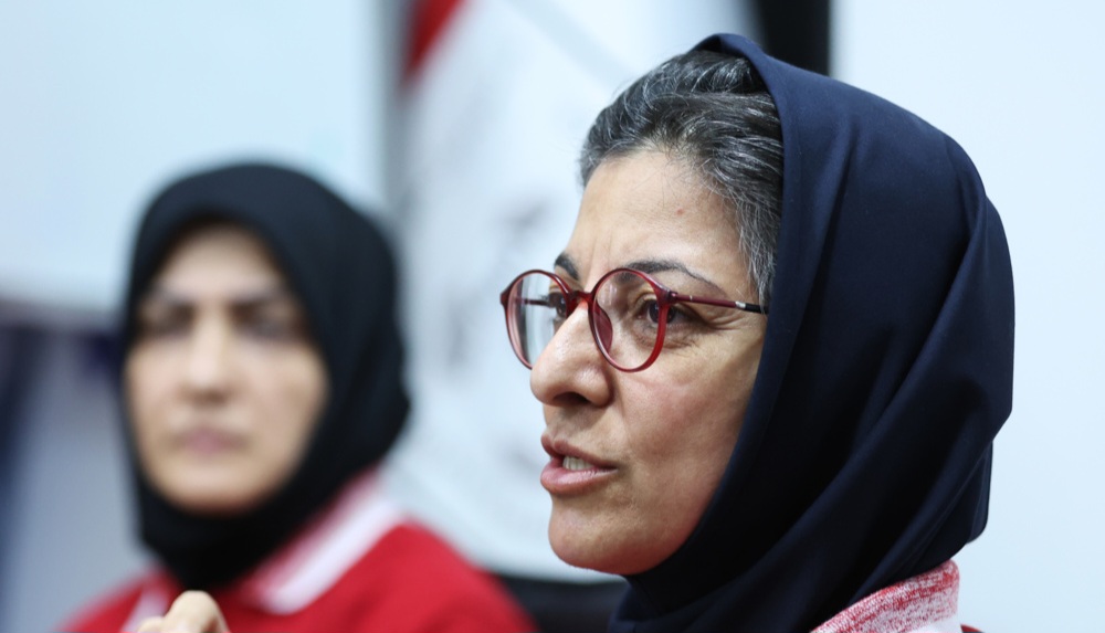 عکس از شهرزاد مظفر سرمربی تیم ملی فوتسال زنان ایران