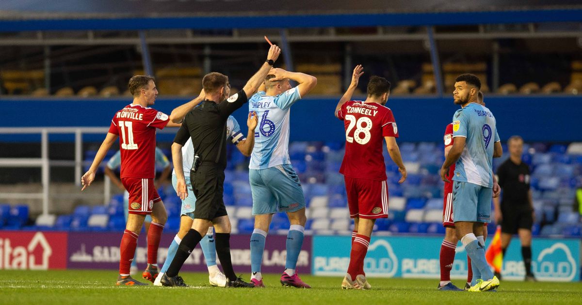 لیگ یک-انگلیس-Accrington Stanley-آکرینگتون استنلی-England-League One