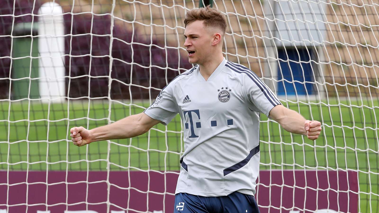 بوندسلیگا-آلمان-باواریاییها-بایرن مونیخ-Bayern Munchen-Germany-Bavarians-Bundesliga