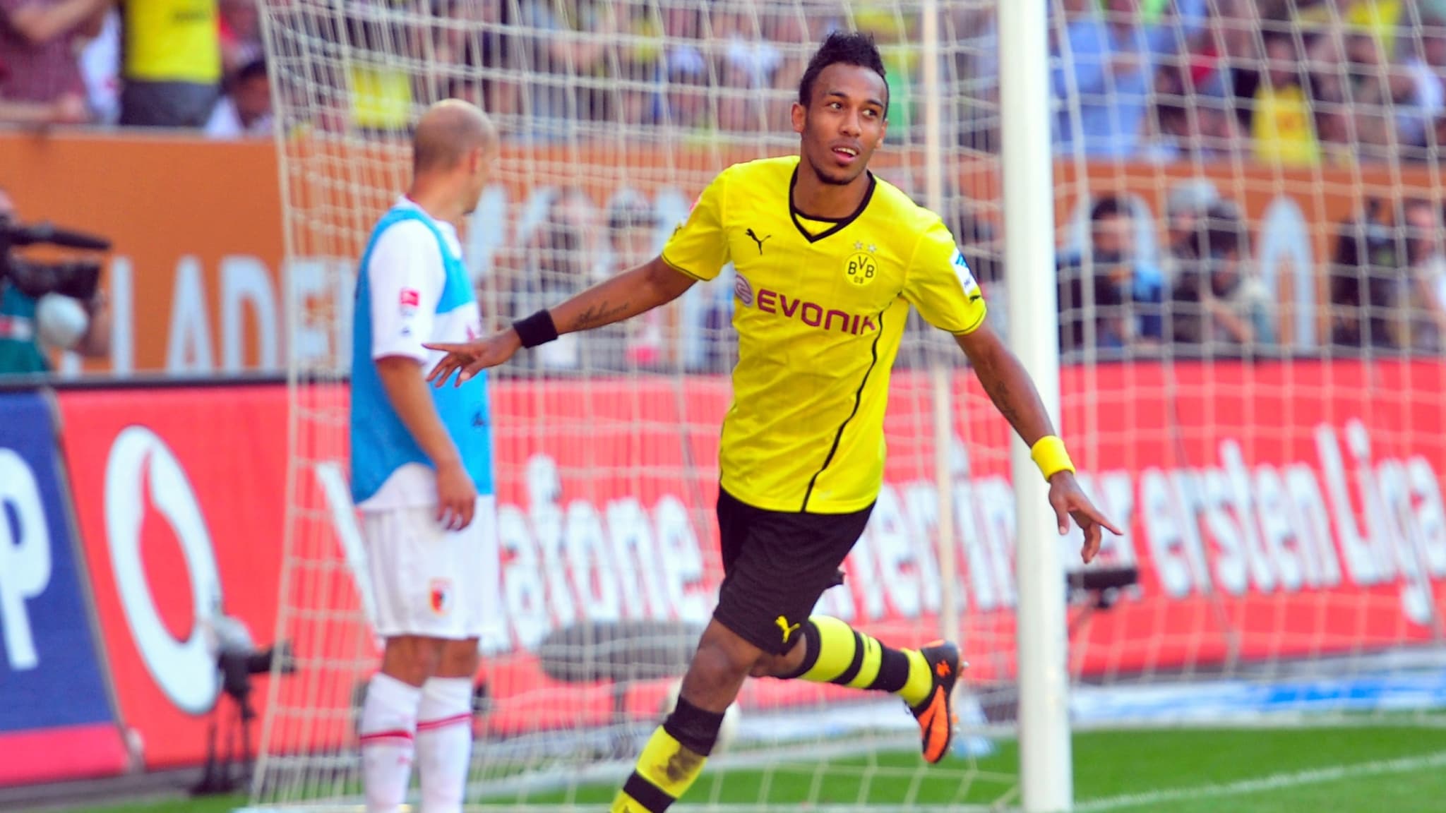 پیر امریک اوبامیانگ-Pierre-Emerick Aubameyang-دورتموند-بوندسلیگا-آلمان-ارلینگ هالند-هرمان اولیشر -اشتوتگارت-دینامو درسدن