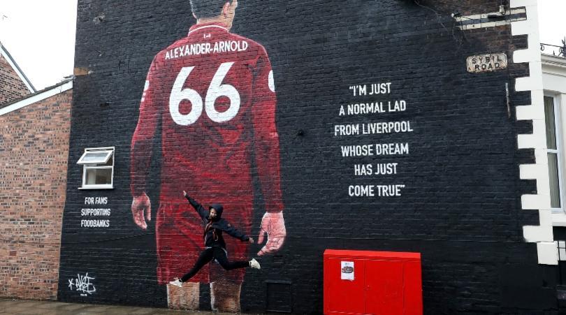 Liverpool-لیورپول-مدافع-انگلیس