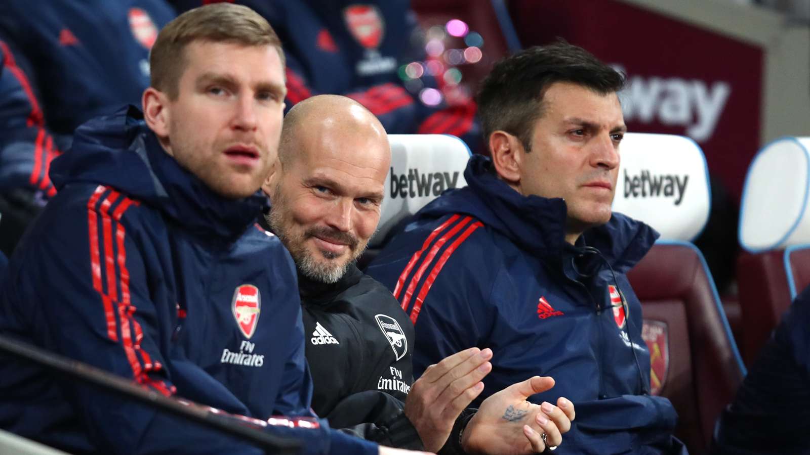 ARSENAL-آرسنال-سرمربی-سوئد-لیگ برتر-انگلیس