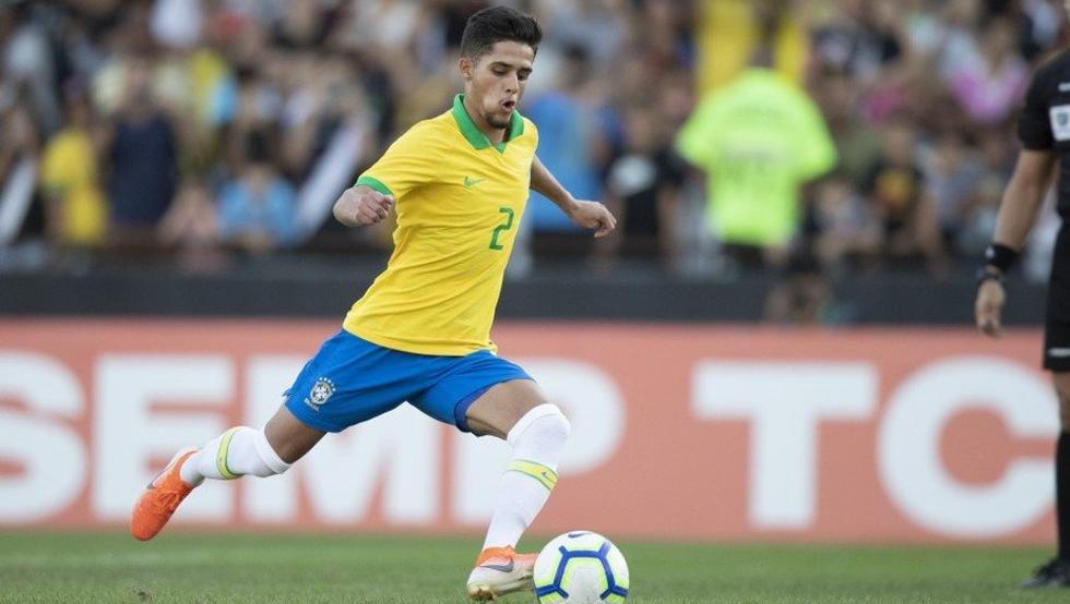 brazil-برزیل-مدافع-کوریتیبا-بارسلونا