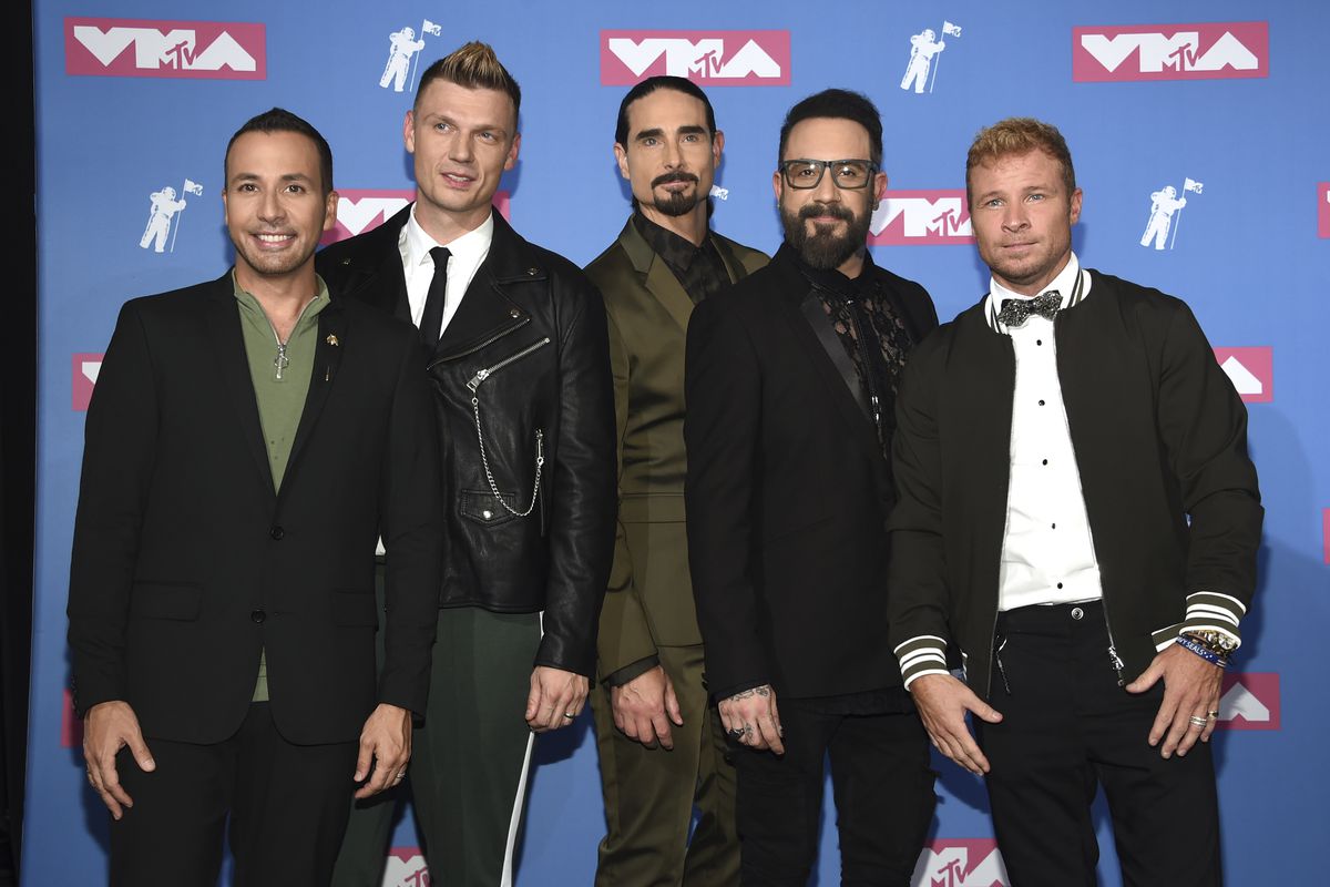 دانلود آهنگ Backstreet Boys - Straight Through My Heart
