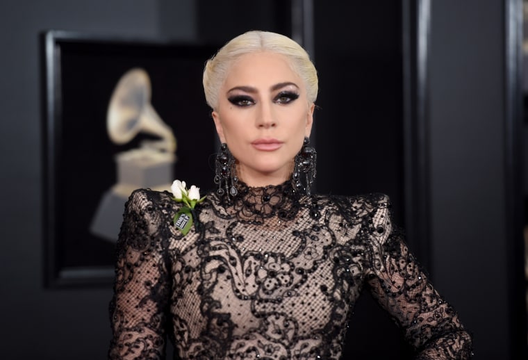 دانلود آهنگ Lady Gaga - Applause