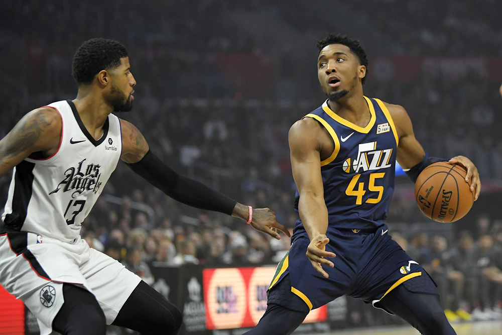 اخبار بسکتبال NBA - نتایج مسابقات NBA - هایلایت بازی های NBA - کنفرانس غرب NBA - یوتا جاز - داناوان میچل