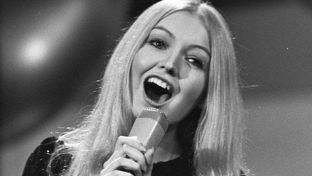 دانلود آهنگ زیبای Mary Hopkin - Those Were The Days