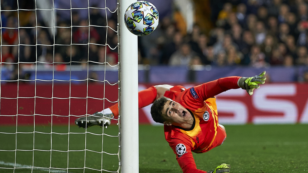 چلسی - لیگ قهرمانان اروپا - مهار پنالتی پارخو - دیدار مقابل والنسیا - Uefa Champions League