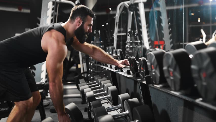 بدنسازی-باشگاه-بدنساز مرد-داداچی بدنساز-strong man