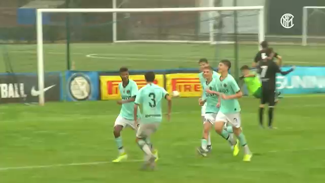 جوانان اینتر-INTER YOUTH