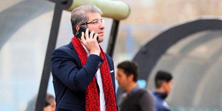 فرهاد حمیداوی: سرلک با 5 میلیارد پرسپولیسی شد و مرادمند با 12 میلیارد به استقلال پیوست