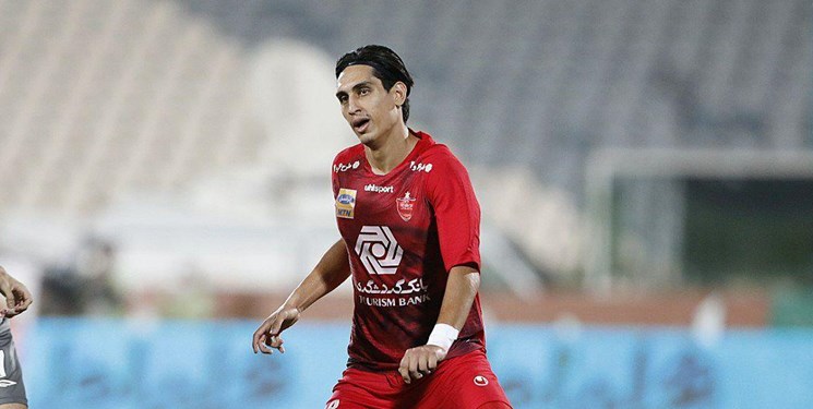 محمد نادری پاسخ تماس های افشین پیروانی را نمی دهد