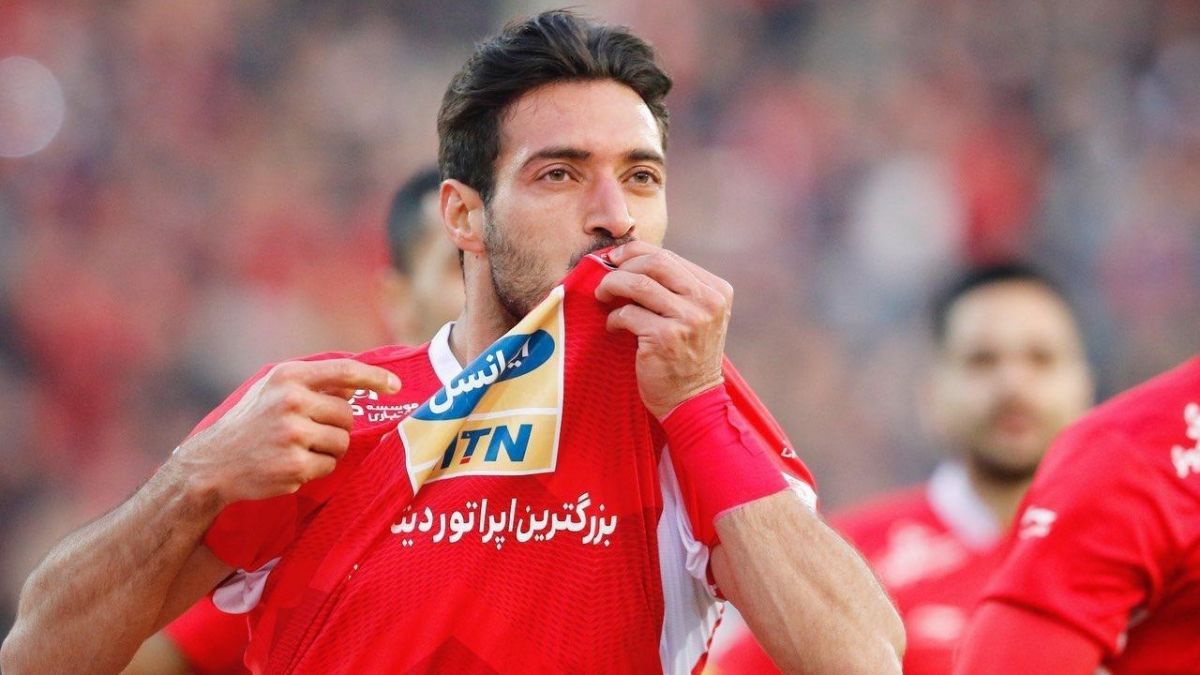 شجاع خلیل زاده با هواداران پرسپولیس خداحافظی کرد