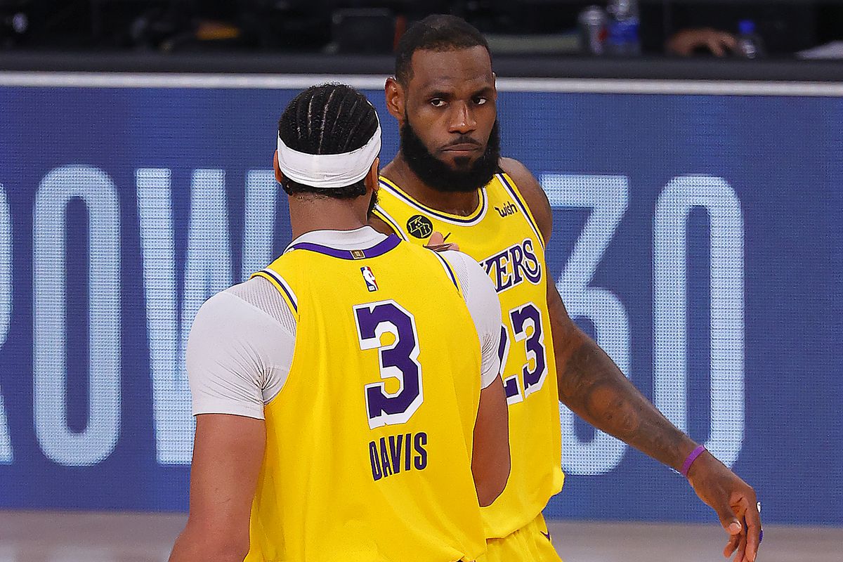بسکتبال / دنور ناگتس / لس آنجلس لیکرز / NBA Basketball