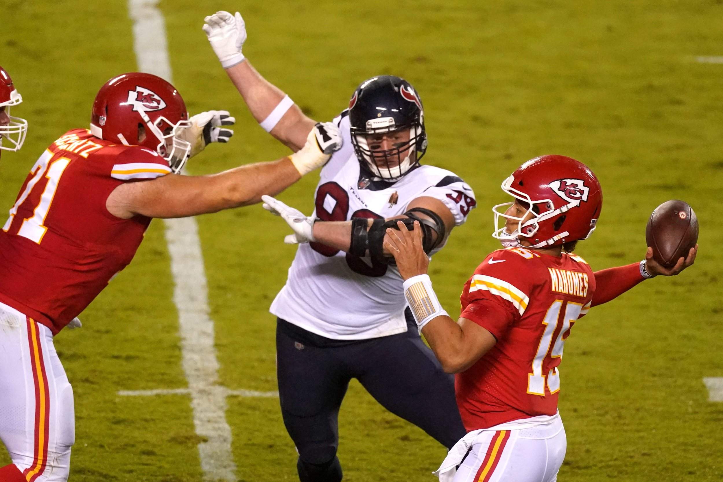 لیگ فوتبال آمریکایی / کنزاس سیتی چیفس / هیوستون تکسنز / NFL