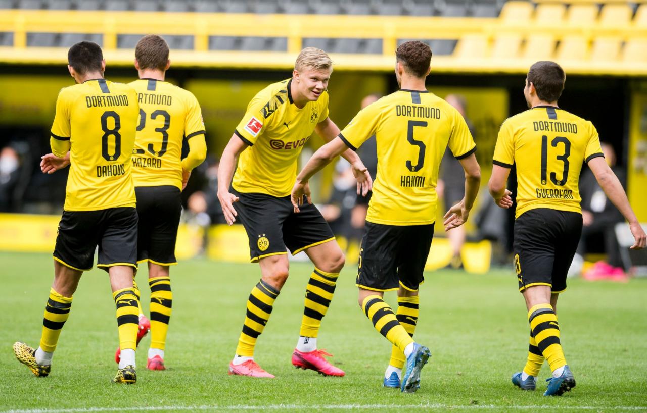 دورتموند-زیگنال ایدونا پارک-مهاجم دورتموند-بوندس لیگا-Dortmund