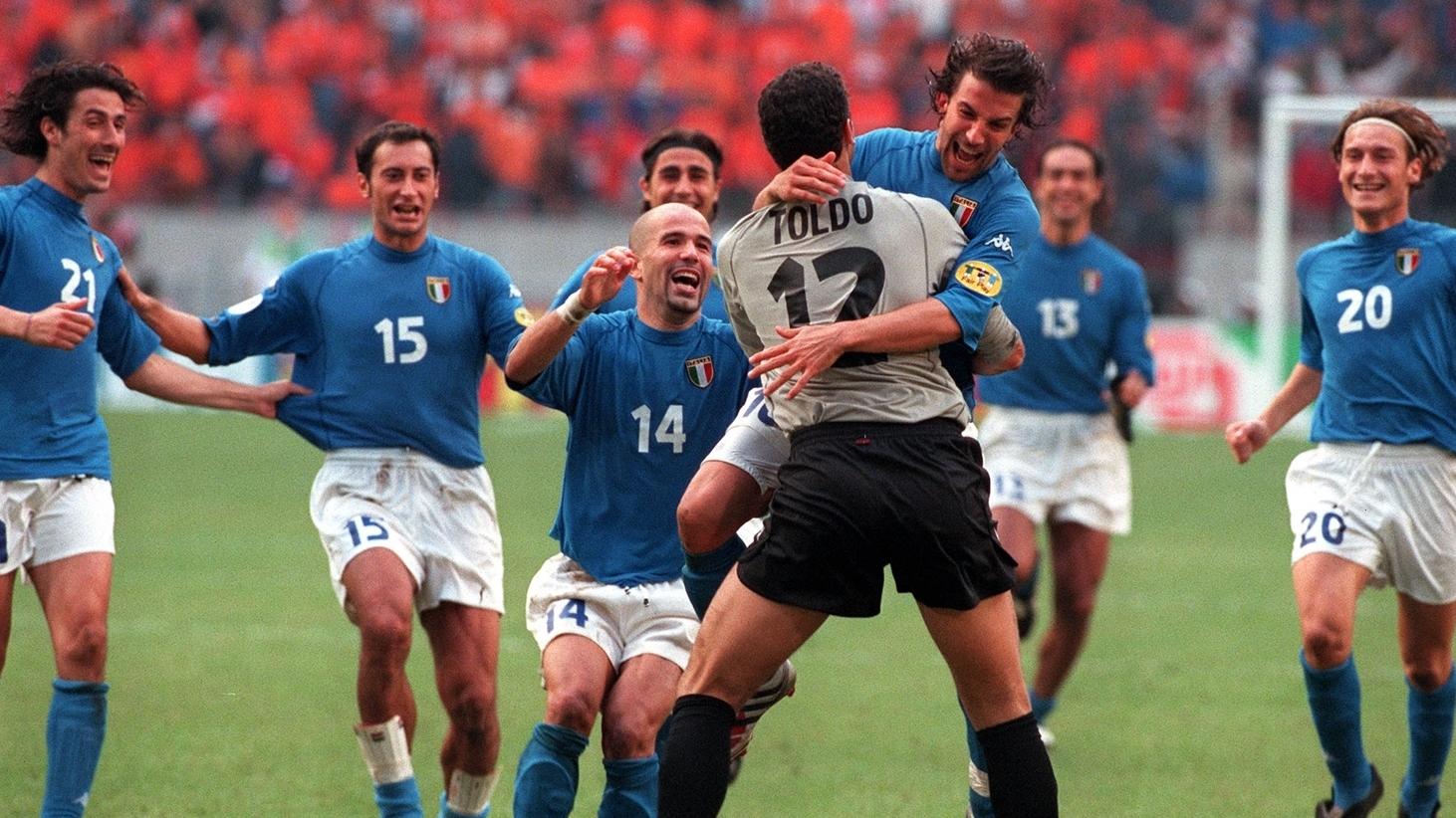 ِیورو 2000-فرانچسکو تولدو-Francesco Toldo-الساندر دل پیرو-Euro 2000