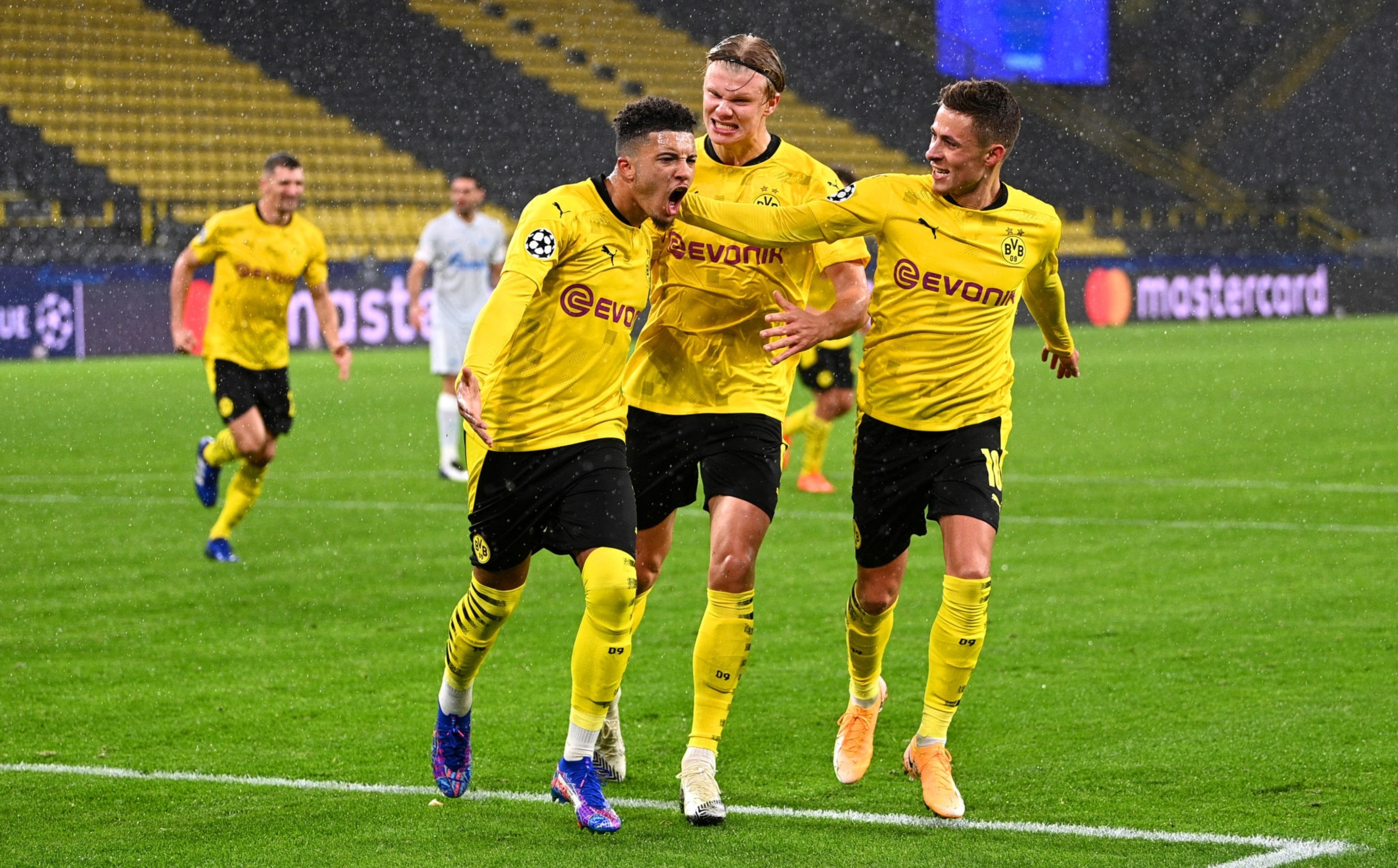 لیگ قهرمانان اروپا / دورتموند