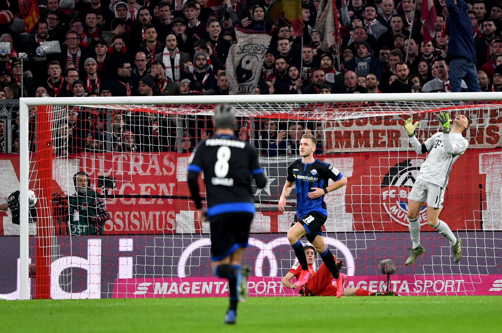 بایرن مونیخ-آلمان-بوندس لیگا-Bayern Munich-پادربورن