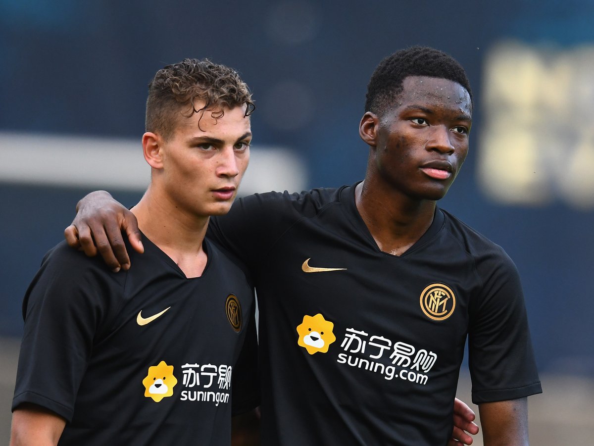 اینتر/هافبک فرانسوی/مهاجم ایتالیایی/INTER/ITALIAN STRIKER/FRENCH MIDFIELDER