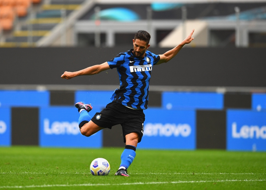 اینتر/هافبک ایتالیایی/Inter/Italian midfielder
