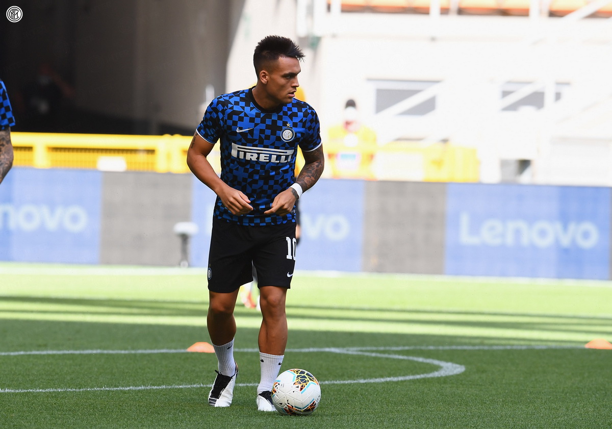 اینتر/ایتالیا/مهاجم آرژانتینی/Inter/Italia/Argentina/Striker