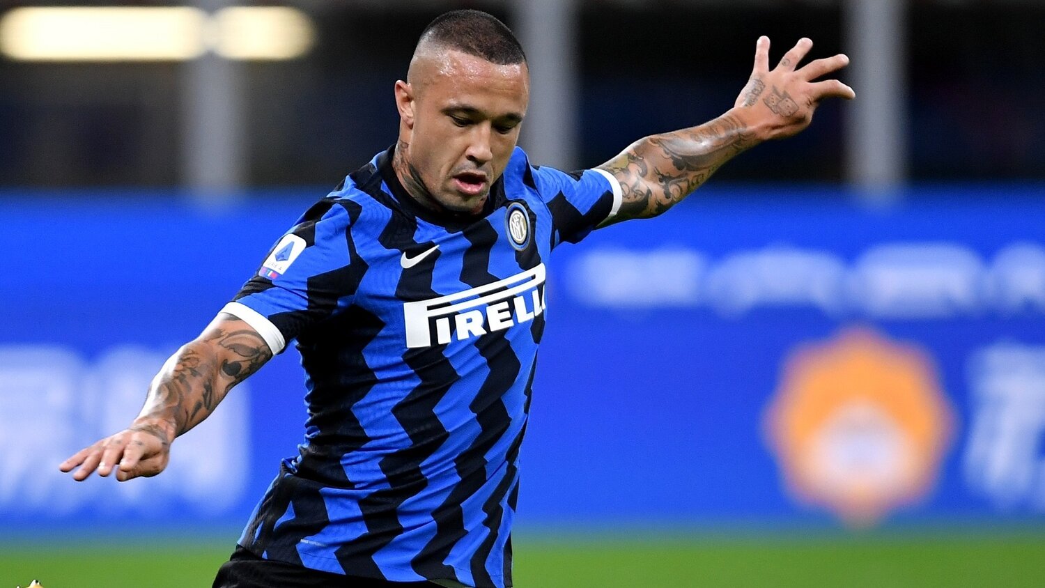 اینتر/هافبک بلژیکی/Inter/Belgian midfielder
