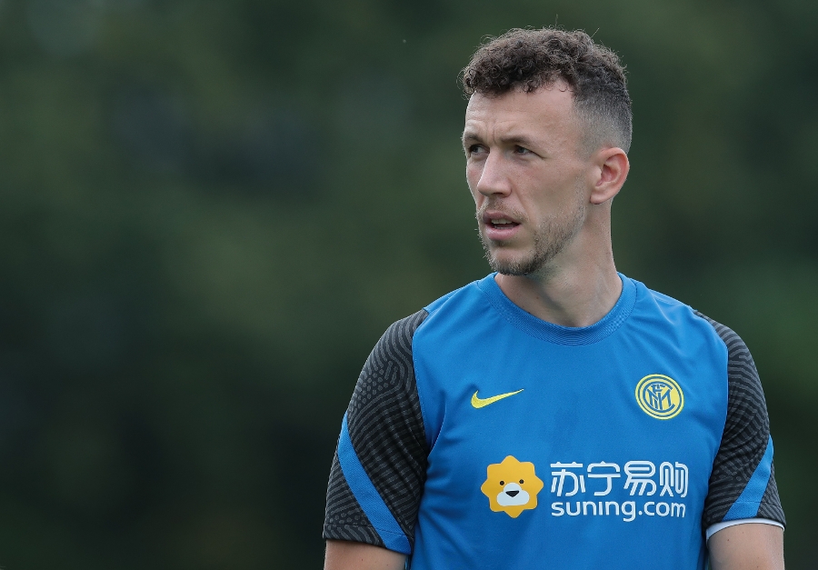 اینتر/وینگر کروات/Inter/Croatia Winger