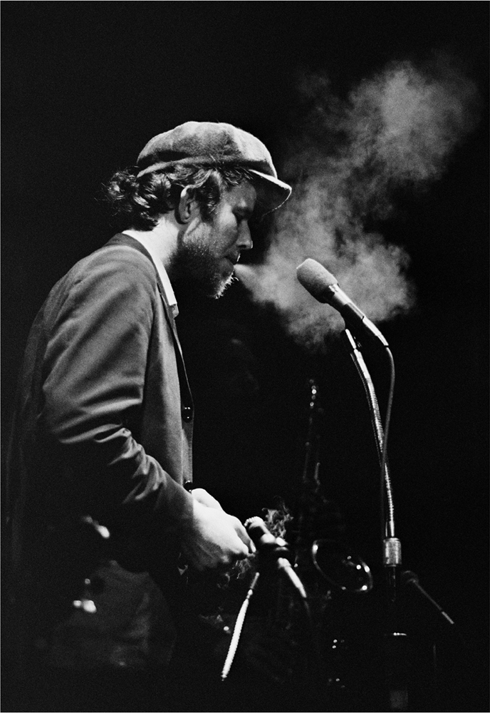 دانلود آهنگ Green Grass از Tom Waits