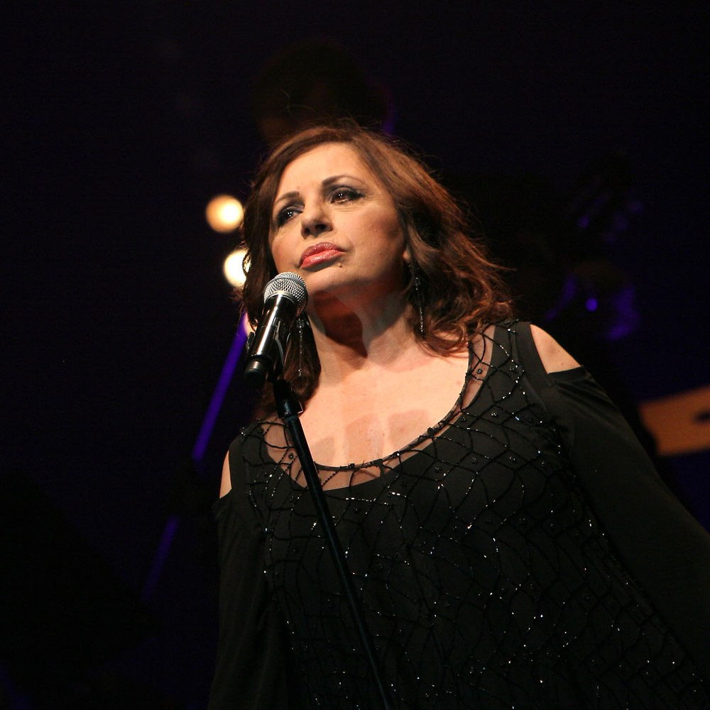 دانلود آهنگ یونانی Apopse Thelo Na Pio از Haris Alexiou