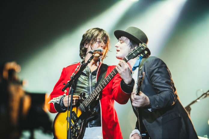 دانلود آهنگ Fame And Fortune از The Libertines