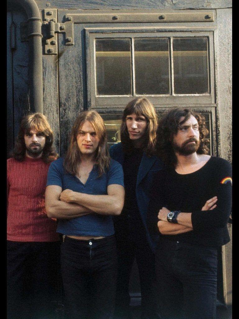 دانلود آهنگ A Great Gig In The Sky از Pink Floyd