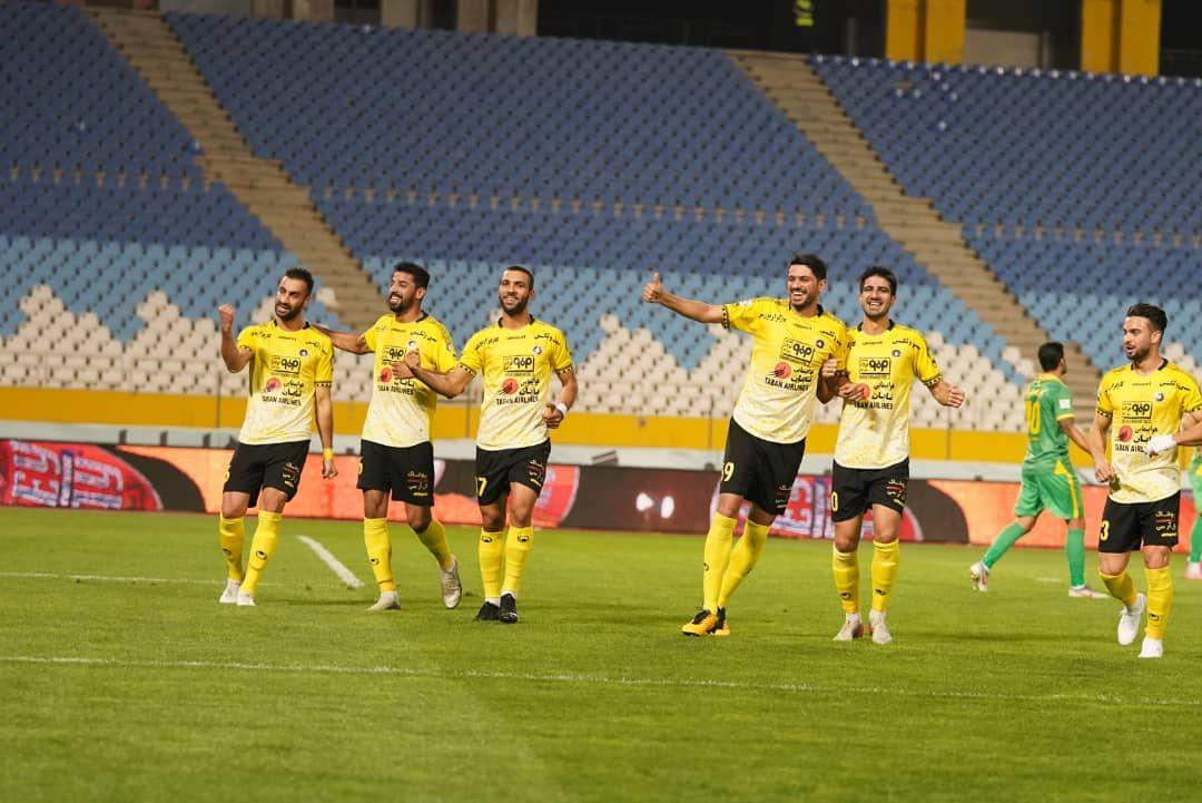 سپاهان 1 - 0 صنعت نفت آبادان / سه امتیاز ارزشمندی که 10 نفره به دست آمد