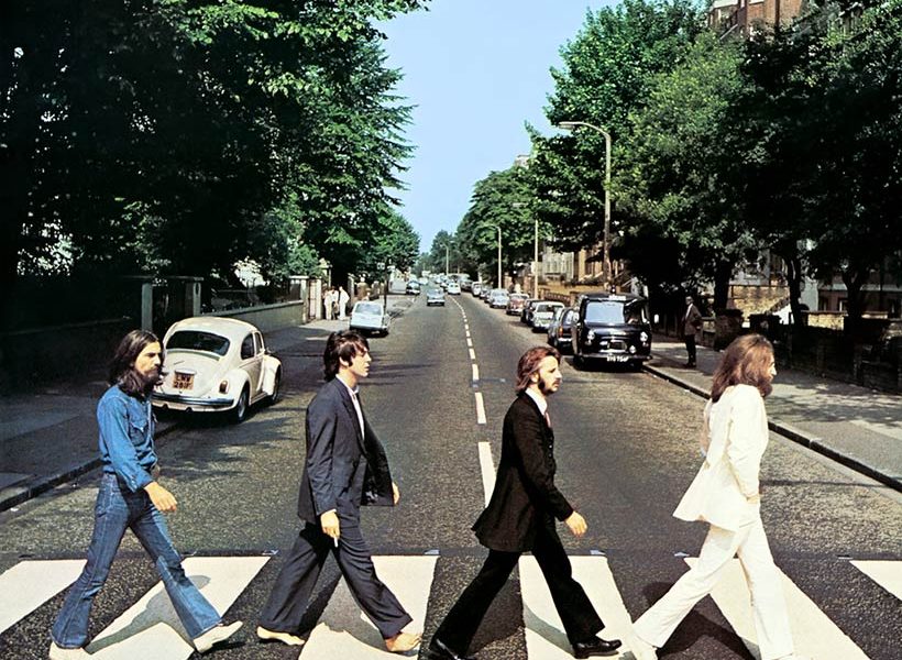 دانلود آهنگ The Beatles - Golden Slumbers/Carry That Weight