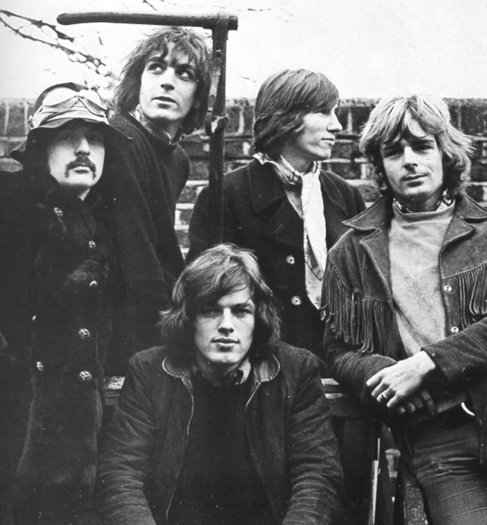 دانلود آهنگ Pink Floyd - In The Flesh
