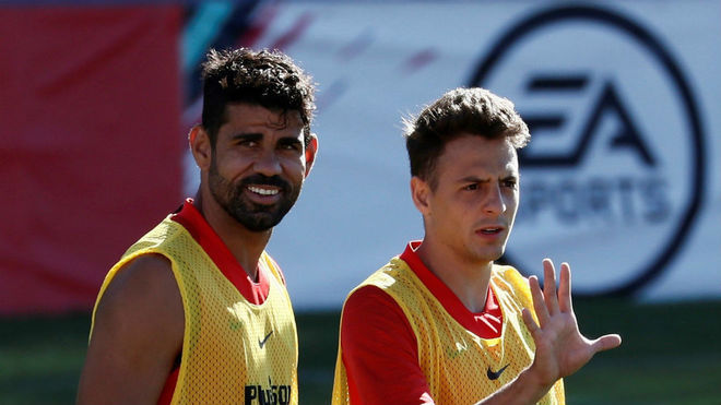 اتلتیکو مادرید-اسپانیا-لالیگا-روخی بلانکوس-Spain-Atletico Madrid