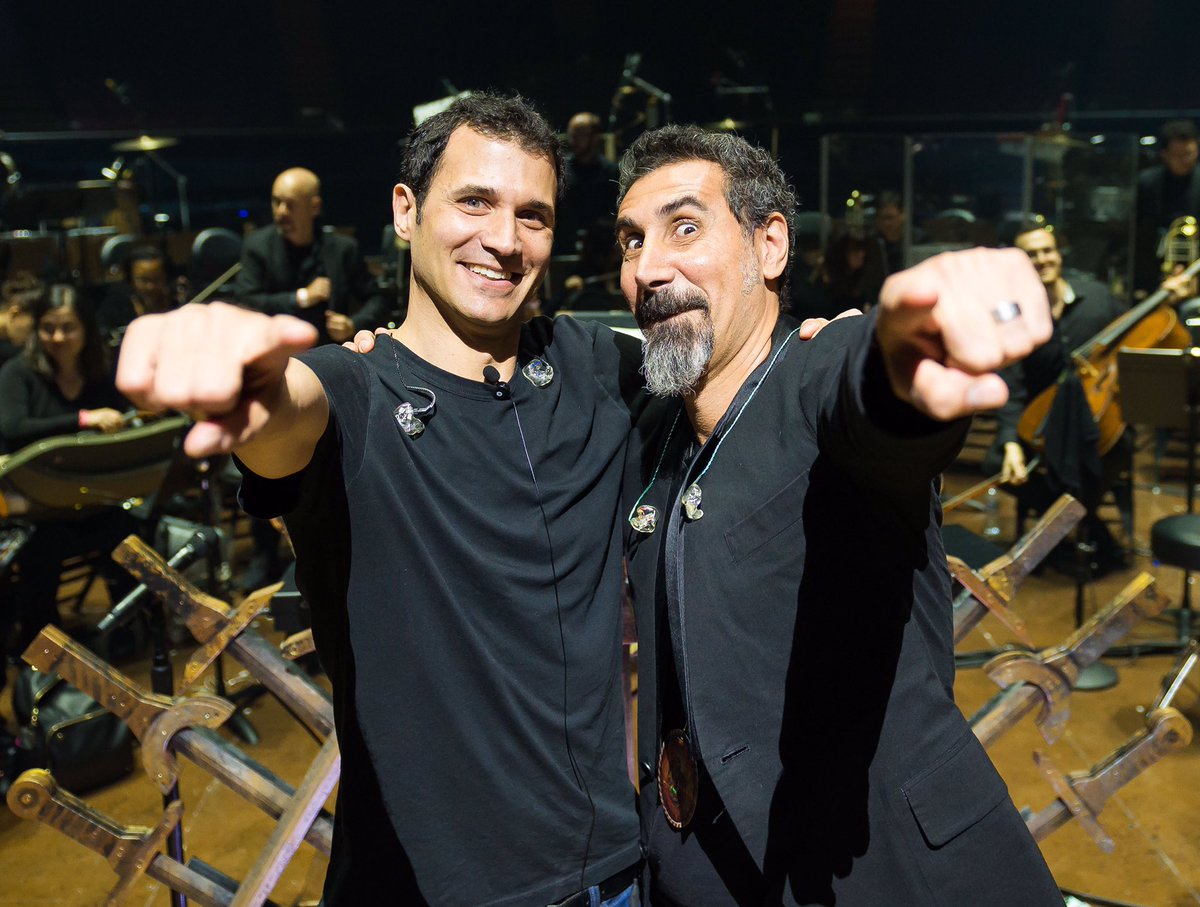 دانلود آهنگ Ramin Djawadi & Serj Tankian - The Rains of Castamere موسیقی سریال Game of Thrones