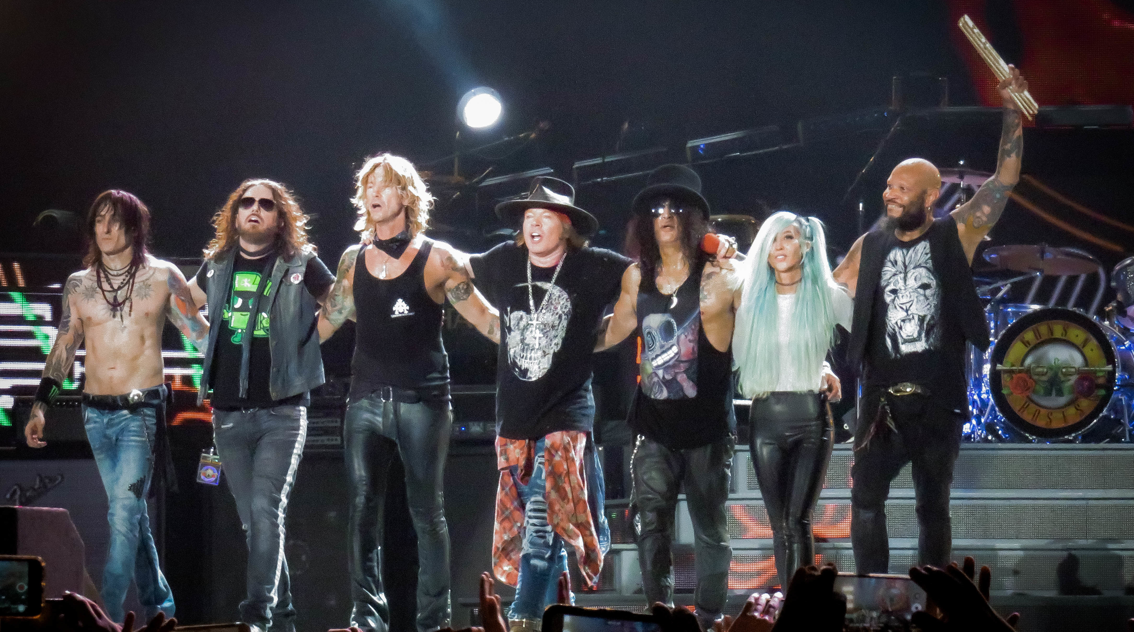 دانلود آهنگ Guns N' Roses - Patience