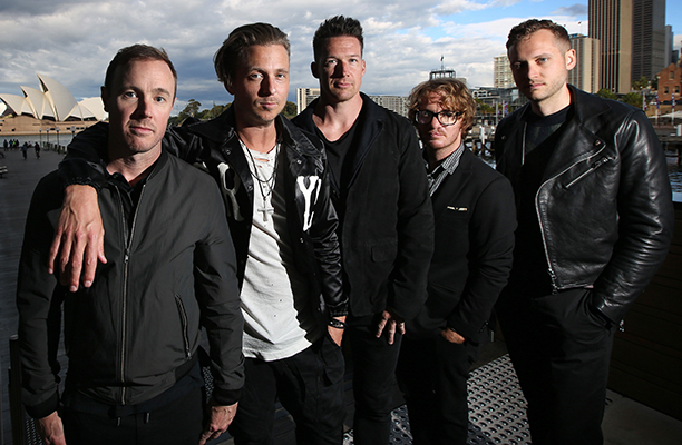دانلود آهنگ OneRepublic - Secrets