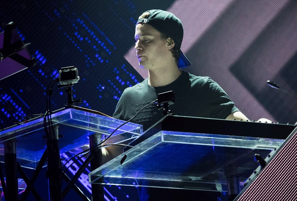 دانلود آهنگ Kygo ft.Maty Noyes - Stay